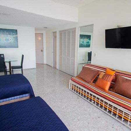 Suite Frente Al Mar En El Corazon De אקפולקו מראה חיצוני תמונה